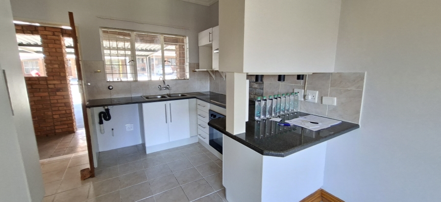 2 Bedroom Property for Sale in Wentworth Park Gauteng