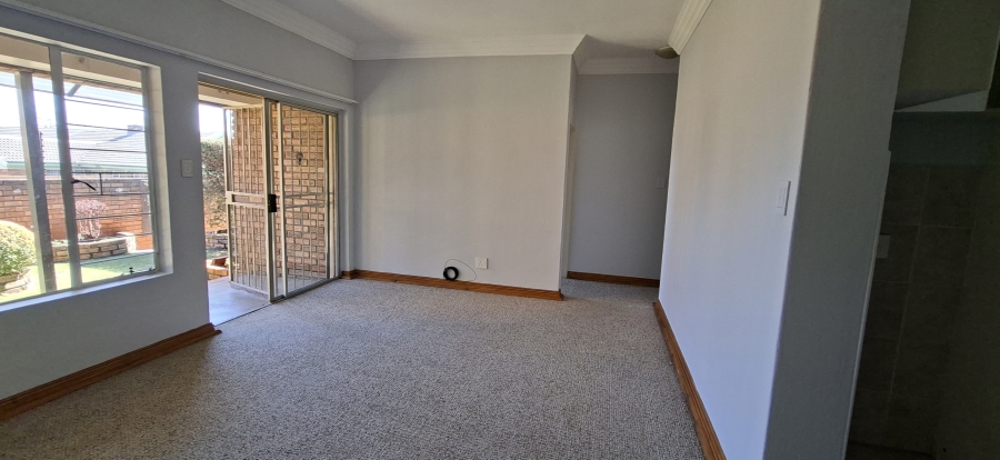 2 Bedroom Property for Sale in Wentworth Park Gauteng