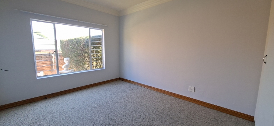 2 Bedroom Property for Sale in Wentworth Park Gauteng
