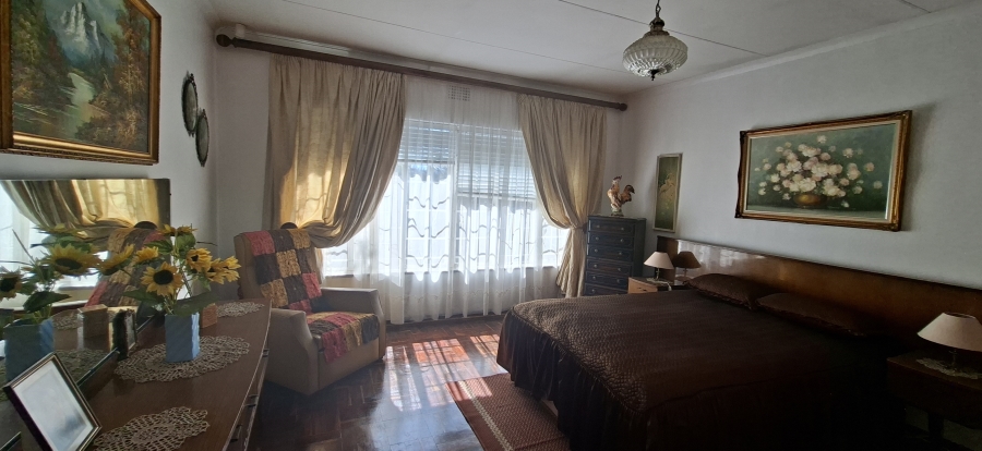 4 Bedroom Property for Sale in Wentworth Park Gauteng