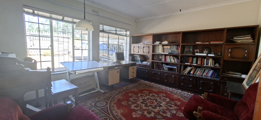 4 Bedroom Property for Sale in Wentworth Park Gauteng