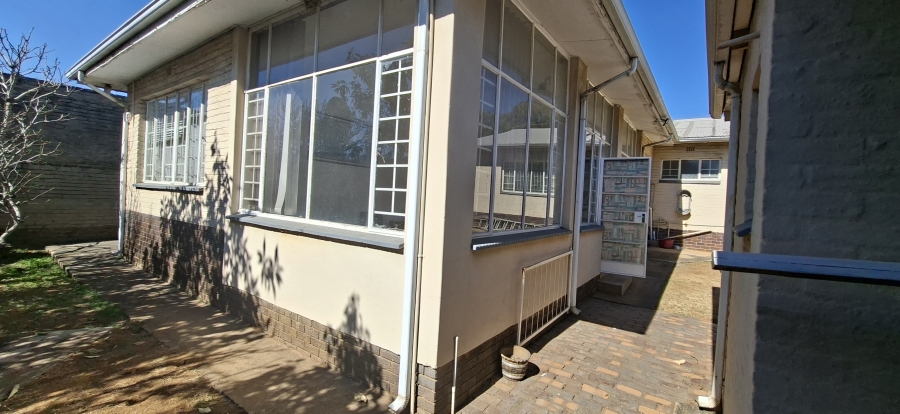 4 Bedroom Property for Sale in Wentworth Park Gauteng