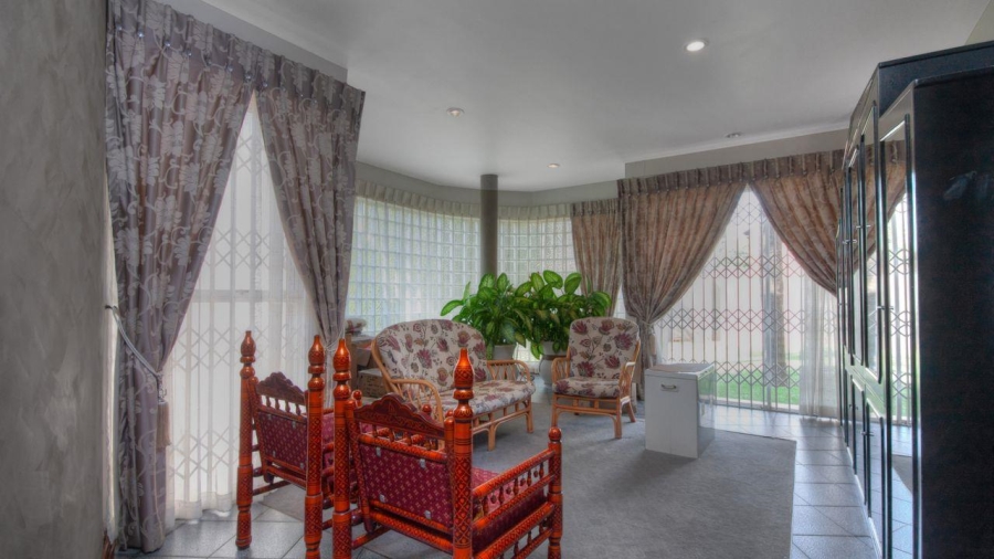 7 Bedroom Property for Sale in Lenasia South Gauteng