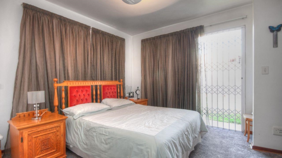 7 Bedroom Property for Sale in Lenasia South Gauteng