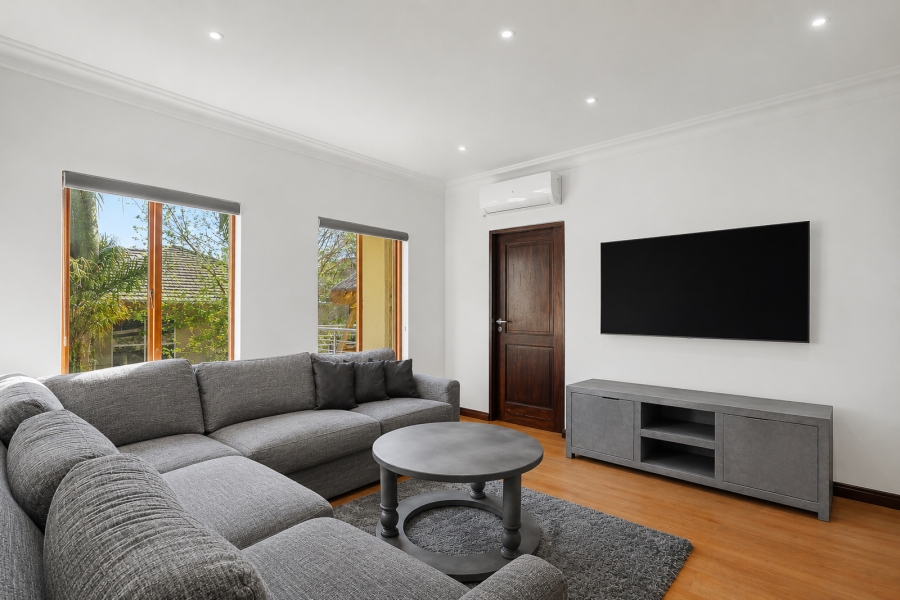 6 Bedroom Property for Sale in Woodmead Gauteng