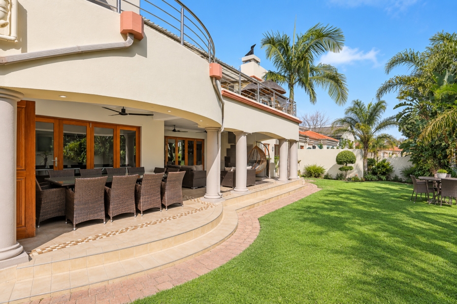 6 Bedroom Property for Sale in Woodmead Gauteng