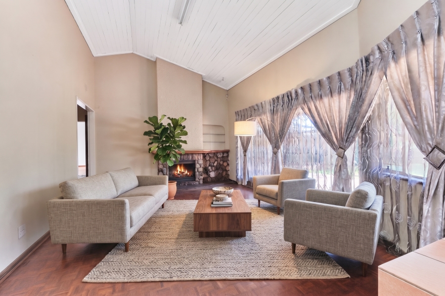 4 Bedroom Property for Sale in Bryanston Gauteng