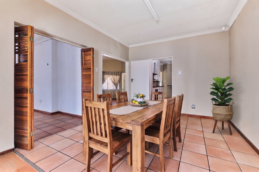 4 Bedroom Property for Sale in Bryanston Gauteng