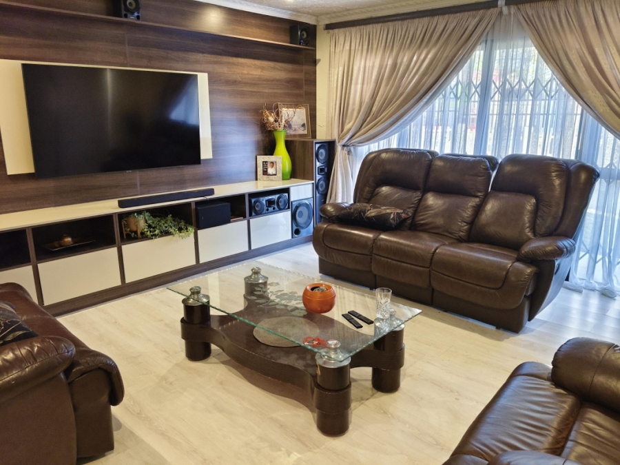 3 Bedroom Property for Sale in Klopperpark Gauteng