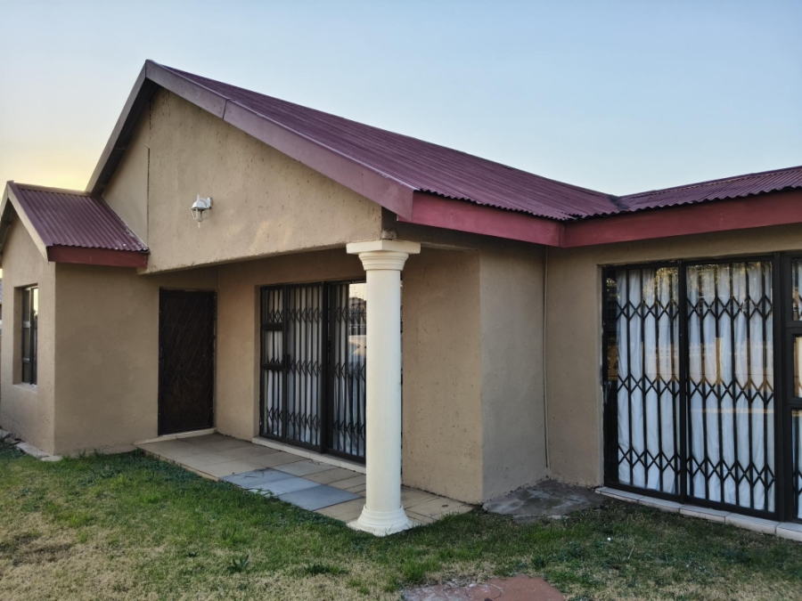 3 Bedroom Property for Sale in Klopperpark Gauteng