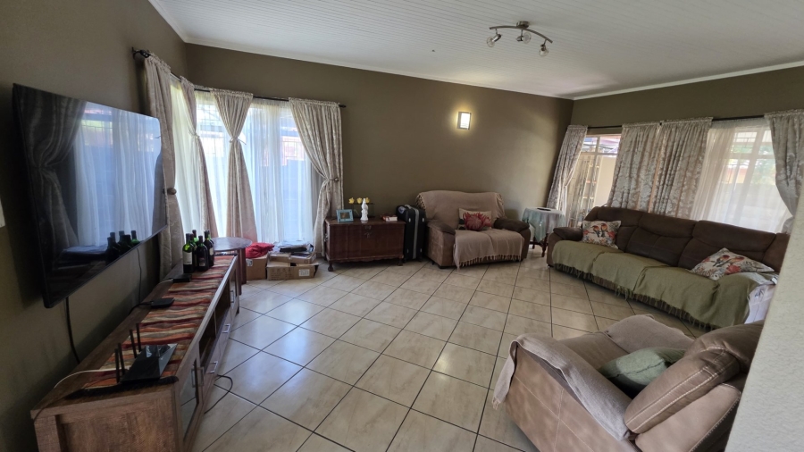 3 Bedroom Property for Sale in Sinoville Gauteng