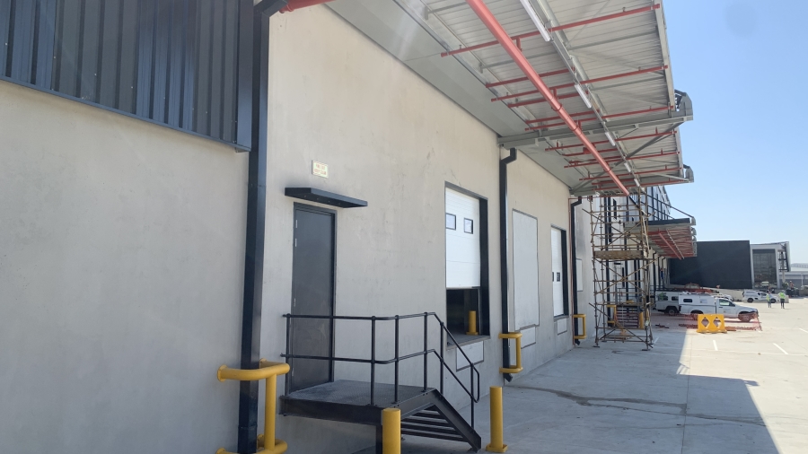 To Let Commercial Property for Rent in Longlake Gauteng
