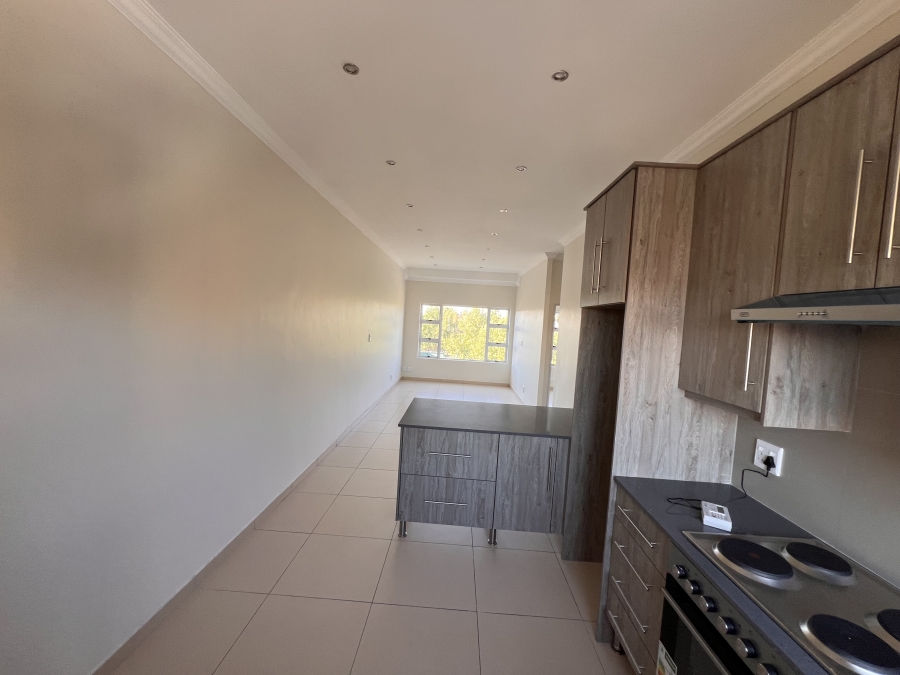 To Let 2 Bedroom Property for Rent in Ormonde Gauteng