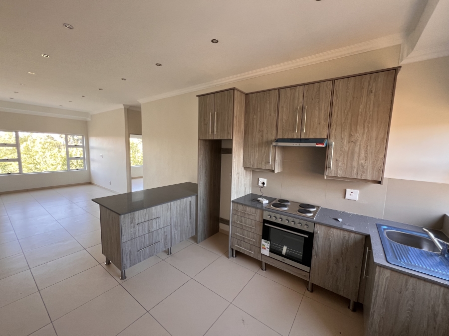 To Let 2 Bedroom Property for Rent in Ormonde Gauteng