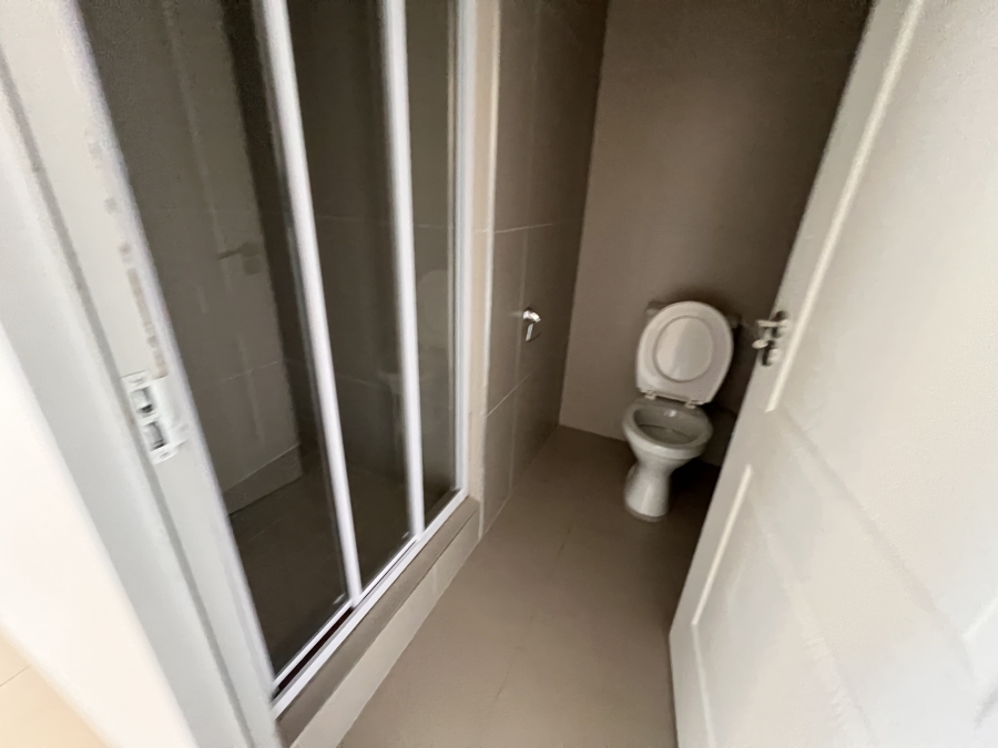 To Let 2 Bedroom Property for Rent in Ormonde Gauteng