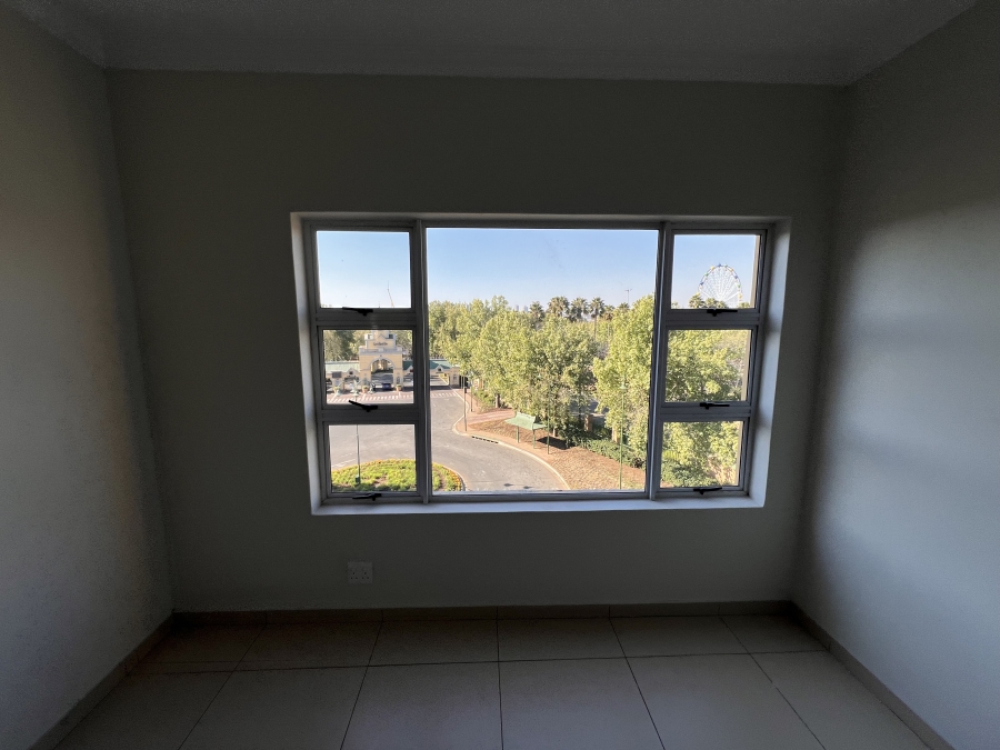 To Let 2 Bedroom Property for Rent in Ormonde Gauteng