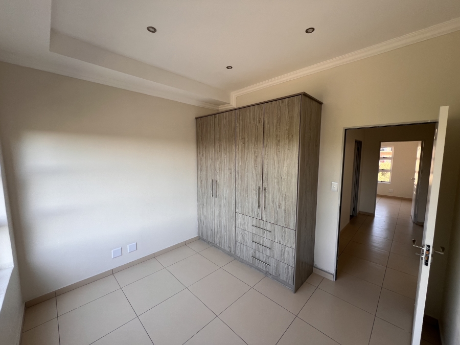 To Let 2 Bedroom Property for Rent in Ormonde Gauteng