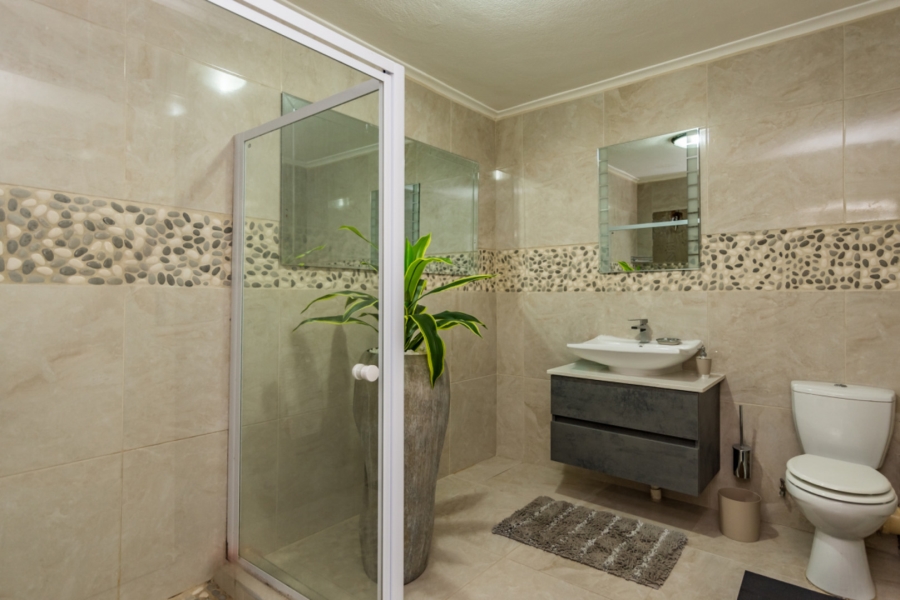 2 Bedroom Property for Sale in Monument Gauteng