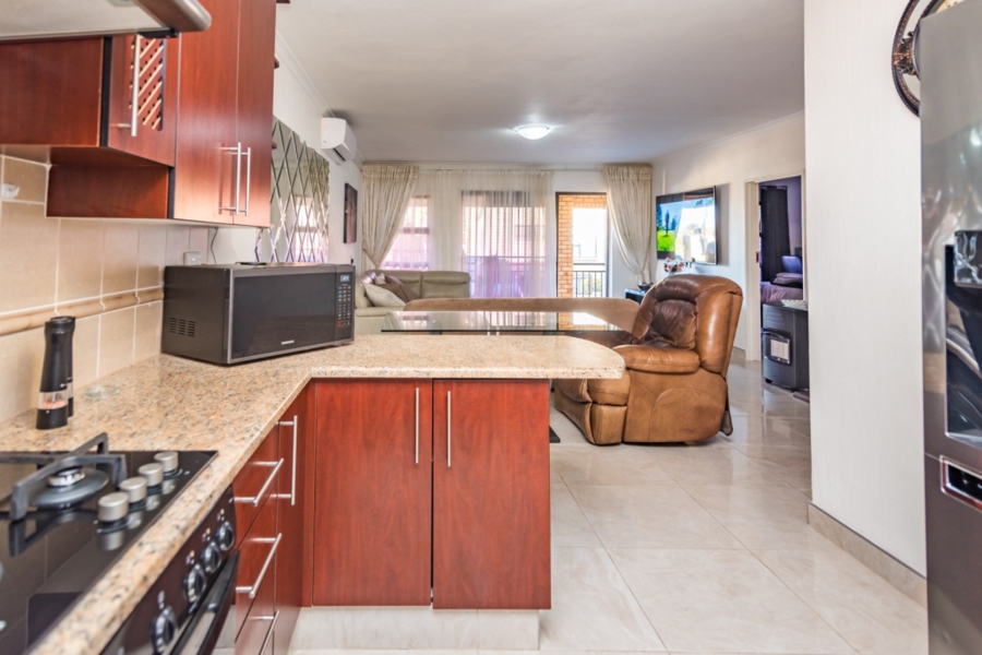 2 Bedroom Property for Sale in Monument Gauteng