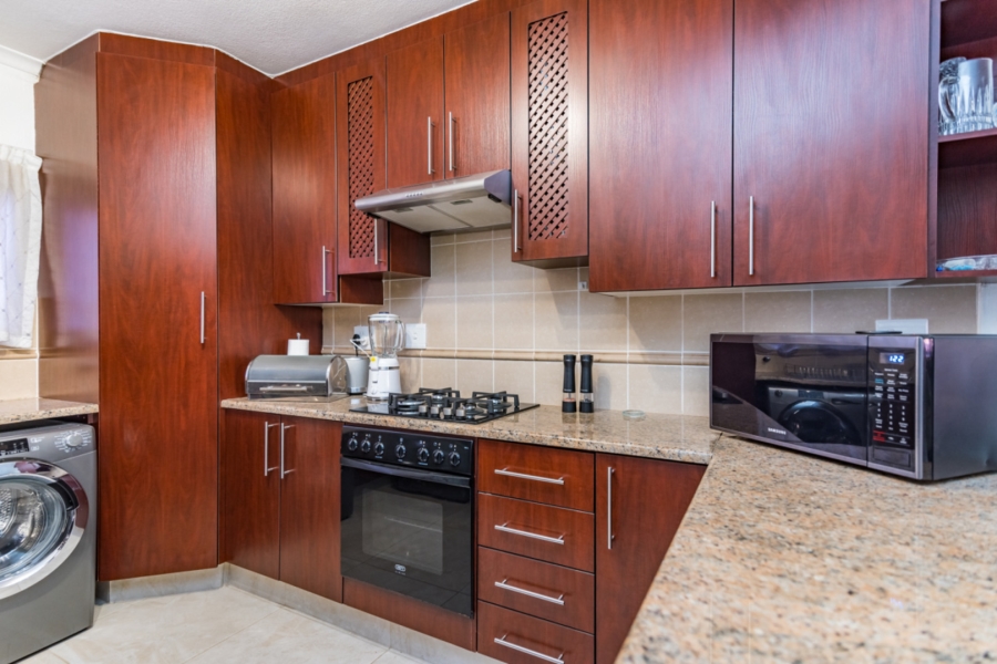 2 Bedroom Property for Sale in Monument Gauteng
