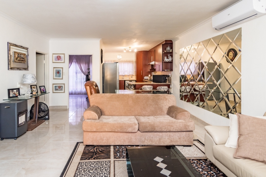 2 Bedroom Property for Sale in Monument Gauteng