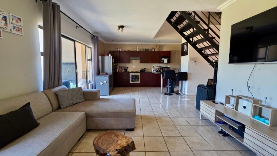 2 Bedroom Property for Sale in Zwartkop Golf Estate Gauteng