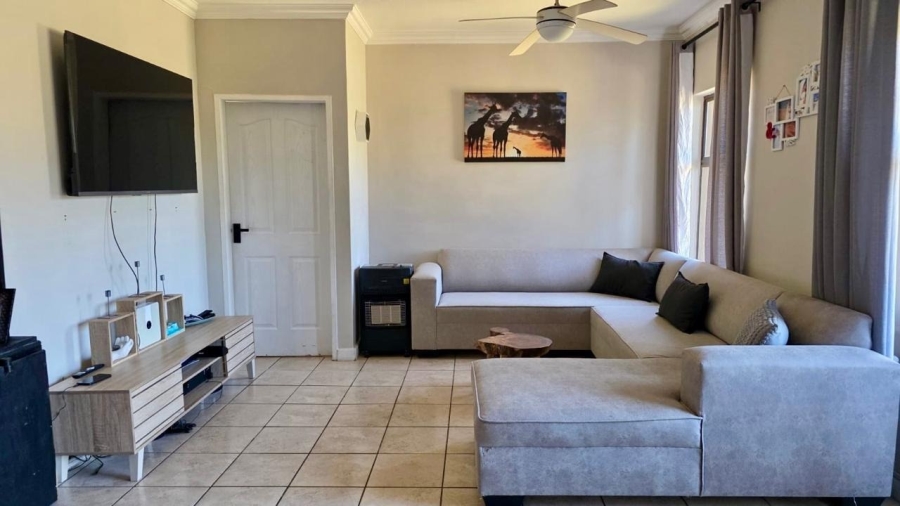 2 Bedroom Property for Sale in Zwartkop Golf Estate Gauteng