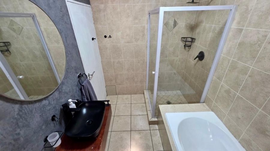 2 Bedroom Property for Sale in Zwartkop Golf Estate Gauteng