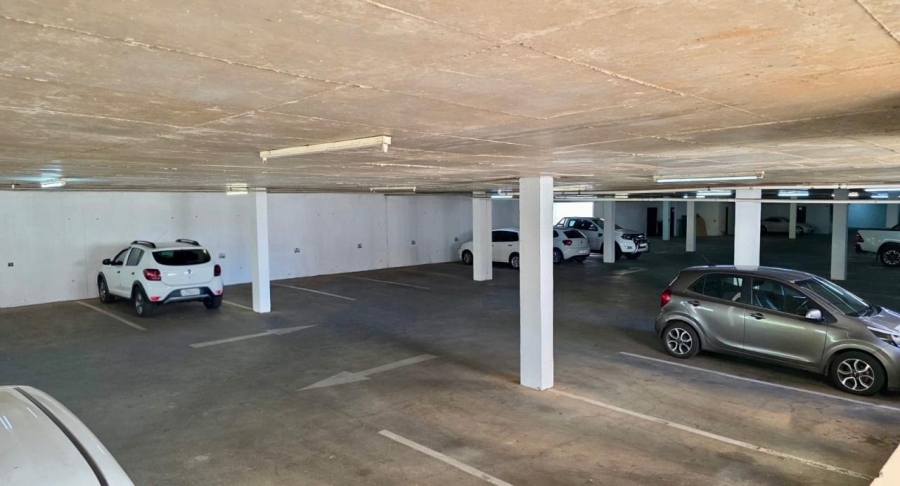 2 Bedroom Property for Sale in Zwartkop Golf Estate Gauteng