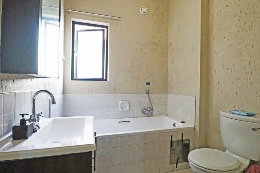 1 Bedroom Property for Sale in Ferndale Gauteng