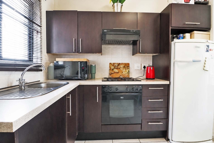 1 Bedroom Property for Sale in Ferndale Gauteng