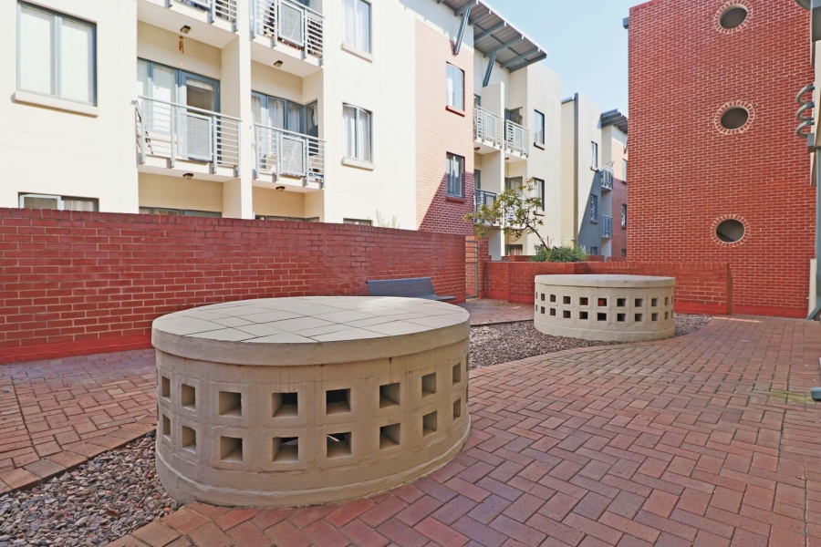 1 Bedroom Property for Sale in Ferndale Gauteng