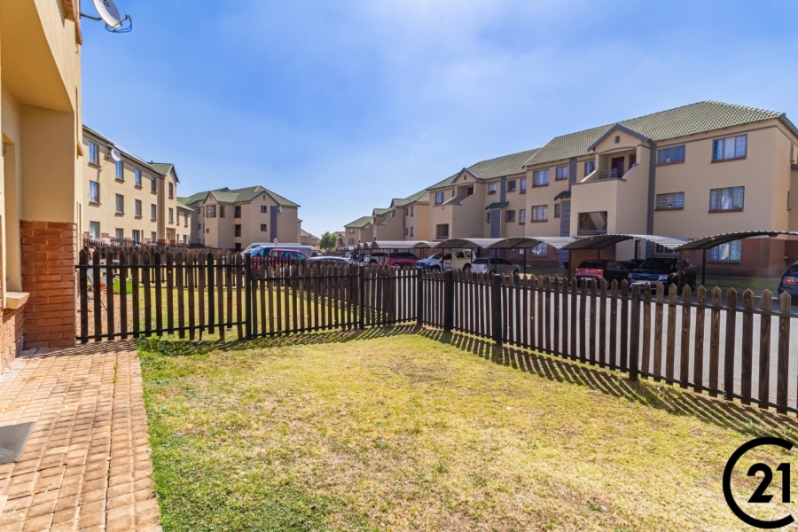 2 Bedroom Property for Sale in Terenure Gauteng