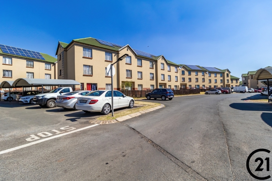 2 Bedroom Property for Sale in Terenure Gauteng