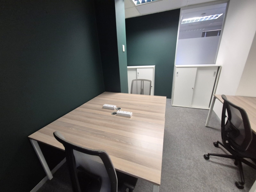 To Let Commercial Property for Rent in Die Hoewes Gauteng