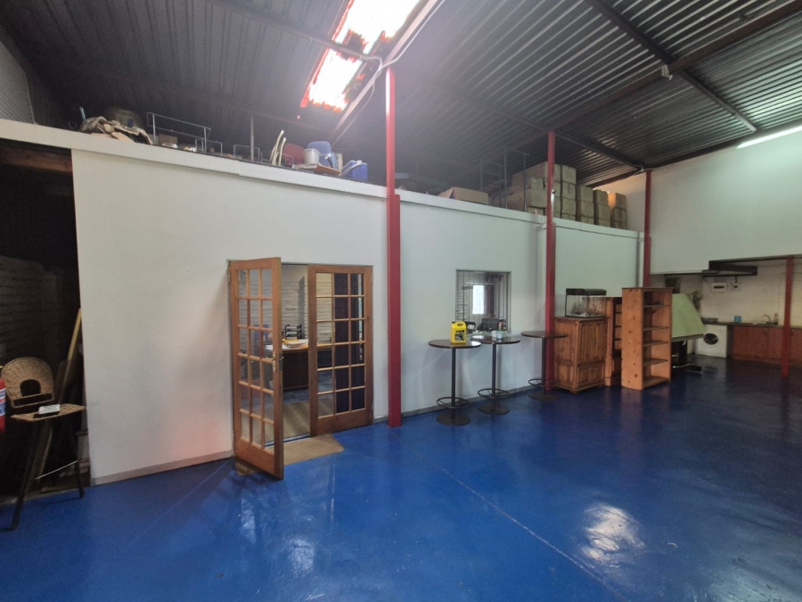 To Let Commercial Property for Rent in Gateway Industrial Park Gauteng