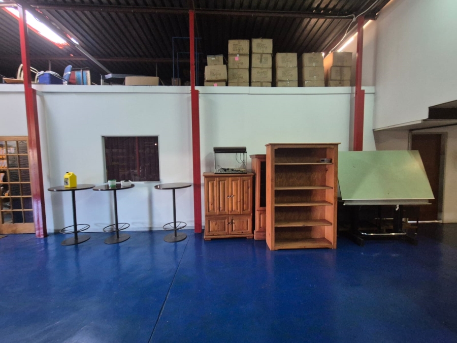 To Let Commercial Property for Rent in Gateway Industrial Park Gauteng