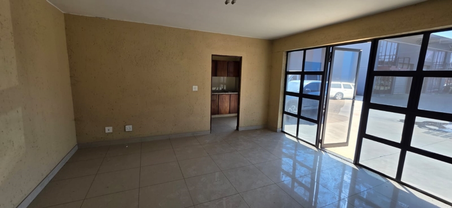 To Let Commercial Property for Rent in Pomona AH Gauteng