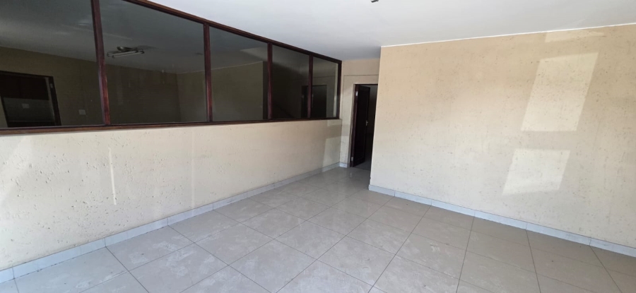 To Let Commercial Property for Rent in Pomona AH Gauteng