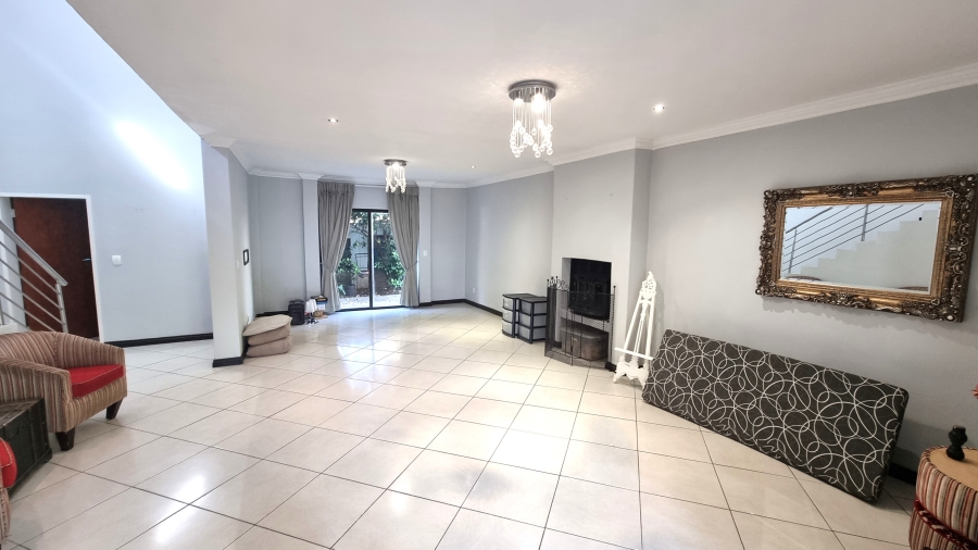 3 Bedroom Property for Sale in Six Fountains Residential Estate Gauteng
