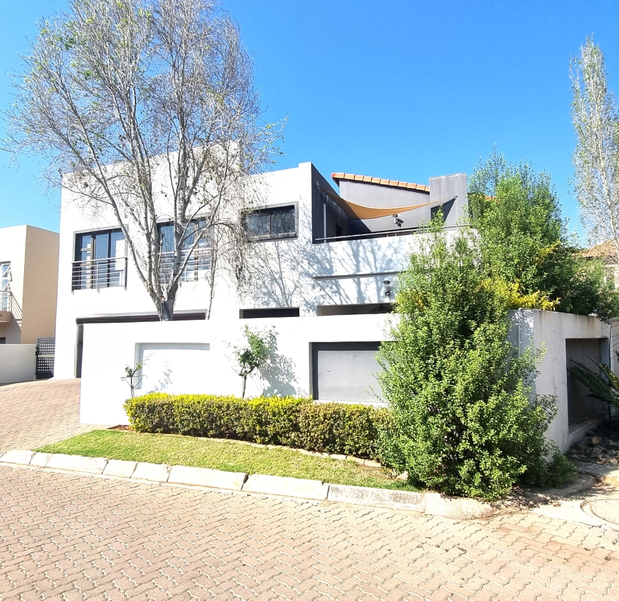 3 Bedroom Property for Sale in Six Fountains Residential Estate Gauteng