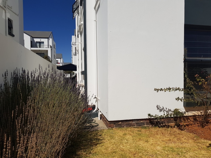3 Bedroom Property for Sale in Greenstone Ridge Gauteng