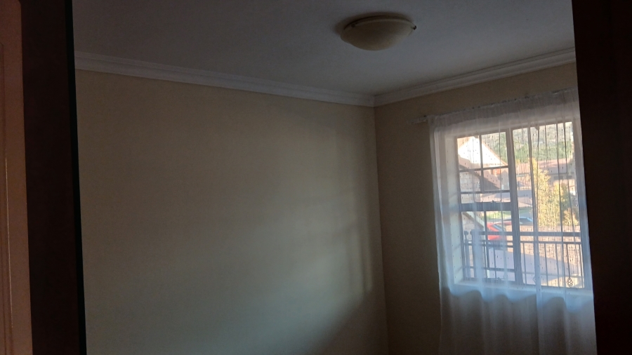 2 Bedroom Property for Sale in Montana Gauteng