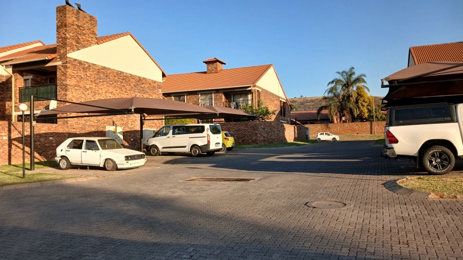2 Bedroom Property for Sale in Montana Gauteng