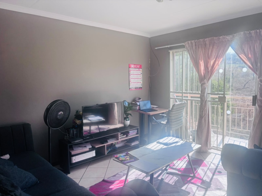 To Let 3 Bedroom Property for Rent in Equestria Gauteng