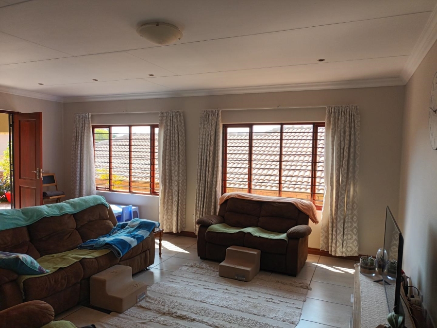 To Let 3 Bedroom Property for Rent in Chancliff A H Gauteng