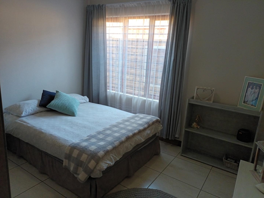 To Let 3 Bedroom Property for Rent in Chancliff A H Gauteng