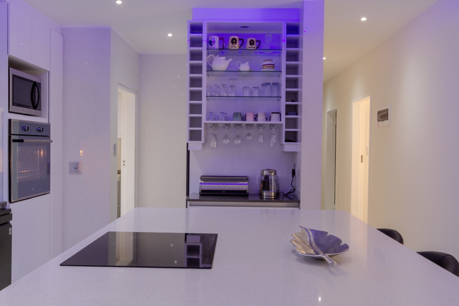 5 Bedroom Property for Sale in Die Wilgers Gauteng