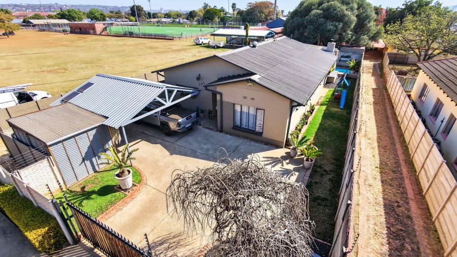 3 Bedroom Property for Sale in Villieria Gauteng