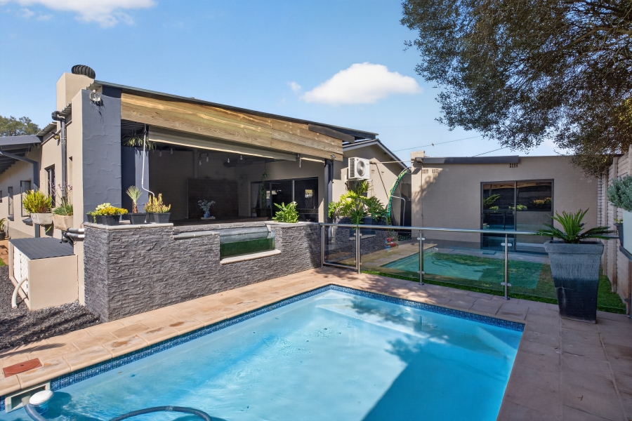 3 Bedroom Property for Sale in Villieria Gauteng